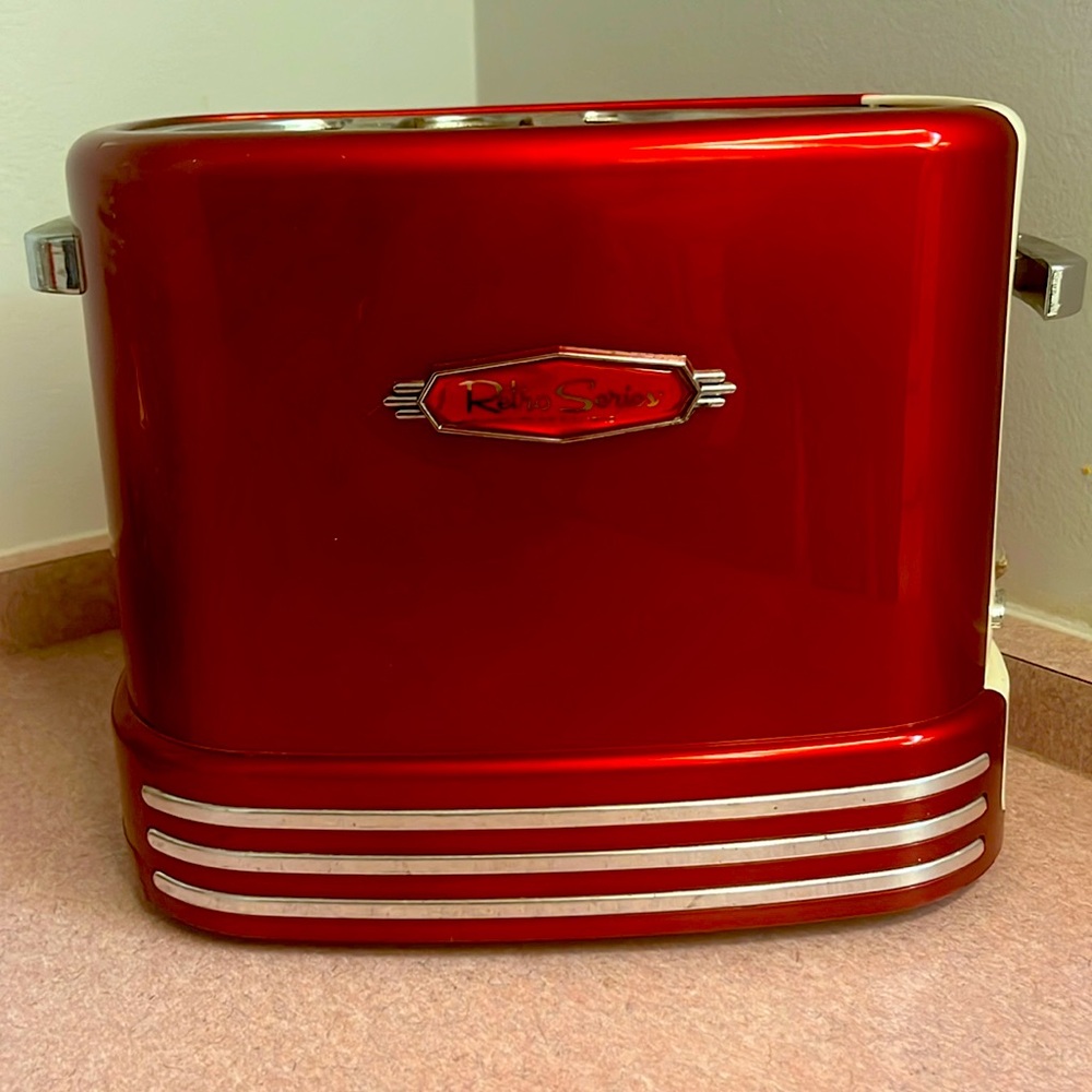 Retro Hotdog Toaster